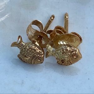 Adorable 14k Yellow Gold Fish Post Studs
